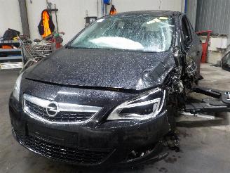 Salvage car Opel Astra Astra J (PC6/PD6/PE6/PF6) Hatchback 5-drs 1.4 16V ecoFLEX (A14XER(Euro=
 5)) [74kW]  (12-2009/10-2015) 2010/4