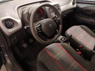 Peugeot 108 108 Hatchback 1.0 12V (1KRFE(CFB)) [51kW]  (05-2014/...) picture 18