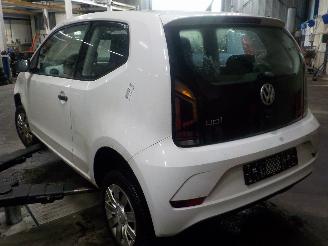 Volkswagen Up Up! (121) Hatchback 1.0 12V 60 (CHYA) [44kW]  (08-2011/08-2020) picture 4