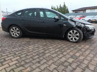Opel Astra Astra J (PD5/PE5) Sedan 1.7 CDTi 16V 110 (A17DTE(Euro 5)) [81kW]  (06-=
2012/10-2015) picture 8