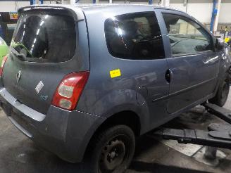 Renault Twingo Twingo II (CN) Hatchback 3-drs 1.5 dCi 90 FAP (K9K-820(K9K-P8)) [63kW]=
  (10-2010/09-2014) picture 3