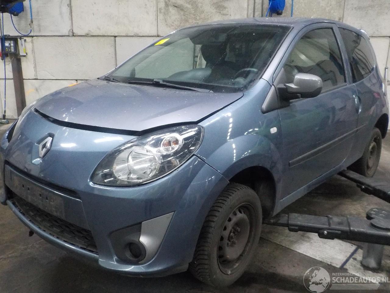 disassembly Renault Twingo Twingo II (CN) Hatchback 3-drs 1.5 dCi ...