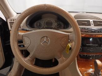 Mercedes E-klasse E (W211) Sedan 2.6 E-240 V6 18V (M112.913) [130kW]  (03-2002/12-2008) picture 14