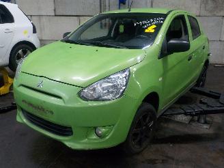 Salvage car Mitsubishi Space-star Space Star Hatchback 1.0 12V Mivec AS&G (3A90) [51kW]  (05-2012/...) 2014/1