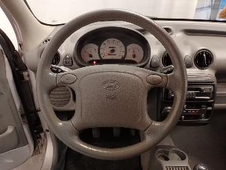 Hyundai Atos Atos Hatchback 1.0 12V (G4HC) [43kW]  (03-2001/07-2003) picture 14