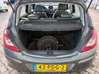 Opel Corsa Corsa D Hatchback 1.3 CDTi 16V ecoFLEX (A13DTE(Euro 5)) [70kW]  (06-20=
10/08-2014) picture 23