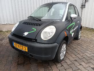 Schadeauto Think Shuttle City Hatchback 3-drs electric (958617) [28kW]  (09-2010/06-2011) 2010/3
