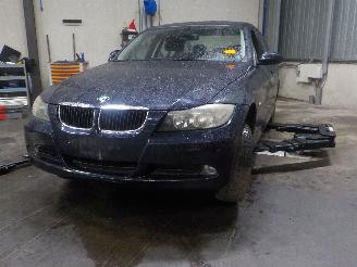 demontáž osobní automobily BMW 3-serie 3 serie (E90) Sedan 318i 16V (N46-B20B) [95kW]  (09-2005/03-2007) 2007/9
