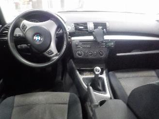 BMW 1-serie 1 serie (E87/87N) Hatchback 5-drs 118i 16V (N46-B20) [95kW]  (07-2004/=
02-2007) picture 5
