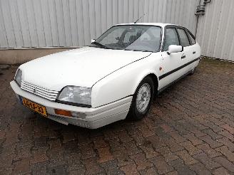 krockskadad bil auto Citroën CX CX II Sedan 2.5 D,RD,TRD Turbo 2 (M25/669) [88kW]  (01-1987/12-1992) 1987/9