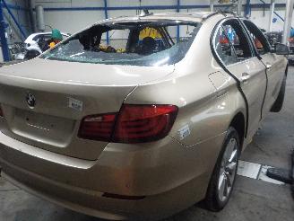 BMW 5-serie 5 serie (F10) Sedan 528i xDrive 16V (N20-B20A) [180kW]  (09-2011/10-20=
16) picture 3