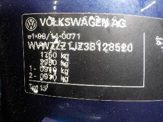 Volkswagen Golf Golf IV (1J1) Hatchback 1.6 16V (BCB) [77kW]  (02-2000/06-2005) picture 6