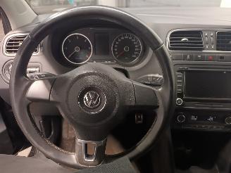 Volkswagen Polo Polo V (6R) Hatchback 1.2 TDI 12V BlueMotion (CFWA(Euro 5)) [55kW]  (1=
0-2009/05-2014) picture 12