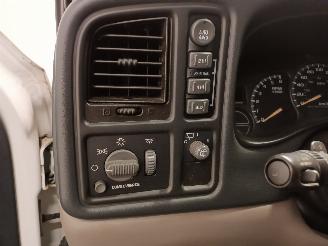 Chevrolet Tahoe Tahoe SUV 5.3 V8 (LM7) [220kW]  (09-2003/12-2006) picture 13