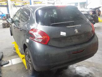 Peugeot 208 208 I (CA/CC/CK/CL) Hatchback 1.4 16V (EP3C(8FP)) [70kW]  (03-2012/12-=
2019) picture 4