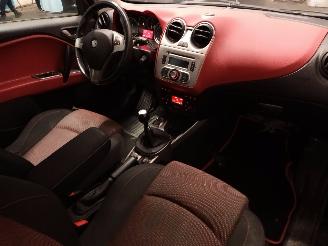Alfa Romeo MiTo MiTo (955) Hatchback 1.3 JTDm 16V Eco (199.B.4000) [62kW]  (01-2011/12=
-2015) picture 13
