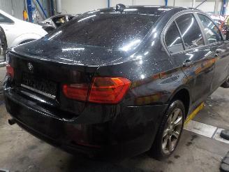 BMW 3-serie 3 serie (F30) Sedan 316d 2.0 16V (N47-D20C) [85kW]  (03-2012/10-2018) picture 3