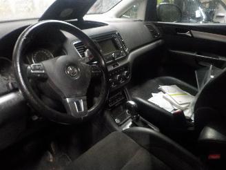 Volkswagen Sharan Sharan (7N) MPV 2.0 TDI 16V (CFFB) [103kW]  (05-2010/06-2015) picture 5