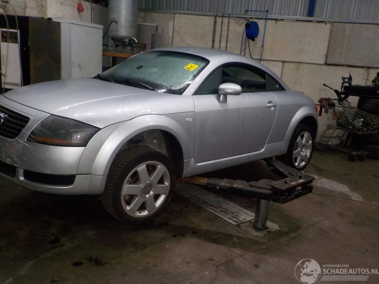 Audi TT TT (8N3) Coupé 1.8 20V Turbo (AJQ) [132kW]  (10-1998/10-2006)