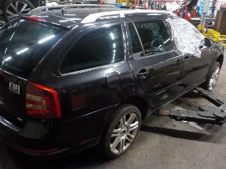 Skoda Octavia Octavia Combi (1Z5) Combi 5-drs 2.0 RS TDI PD 16V (BMN) [125kW]  (04-2=
006/02-2013) picture 3