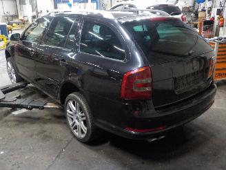 Skoda Octavia Octavia Combi (1Z5) Combi 5-drs 2.0 RS TDI PD 16V (BMN) [125kW]  (04-2=
006/02-2013) picture 4