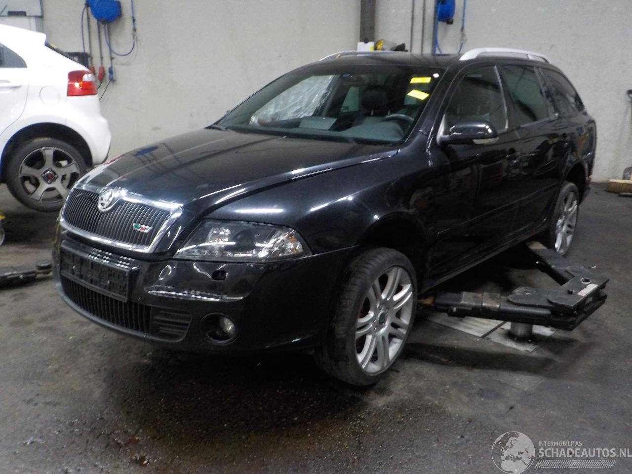 Skoda Octavia Octavia Combi (1Z5) Combi 5-drs 2.0 RS TDI PD 16V (BMN) [125kW]  (04-2=
006/02-2013)