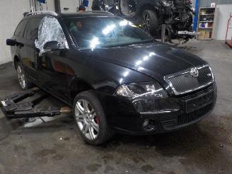 Skoda Octavia Octavia Combi (1Z5) Combi 5-drs 2.0 RS TDI PD 16V (BMN) [125kW]  (04-2=
006/02-2013) picture 2