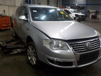 Volkswagen Passat Passat (3C2) Sedan 1.8 TSI 16V (CDAA) [118kW]  (05-2007/07-2010) picture 2