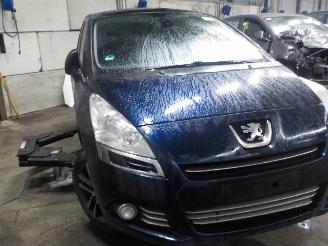Peugeot 5008 5008 I (0A/0E) MPV 1.6 THP 16V (EP6CDT(5FV)) [115kW]  (09-2009/03-2017=
) picture 2
