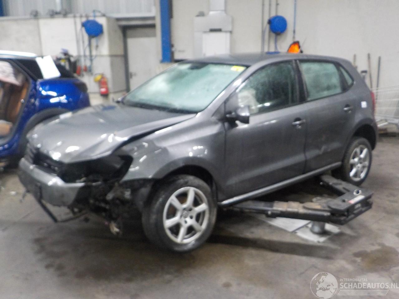 Volkswagen Polo Polo V (6R) Hatchback 1.4 16V (CGGB(Euro 5)) [63kW]  (03-2009/05-2014)=