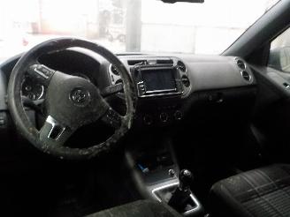 Volkswagen Tiguan Tiguan (5N1/2) SUV 1.4 TSI 16V (CZDA) [110kW]  (05-2015/07-2018) picture 5