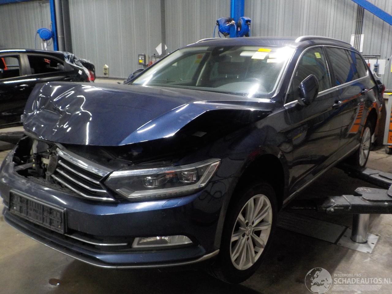 Volkswagen Passat Passat Variant (3G5) Combi 2.0 TDI 16V 190 (DFCA) [140kW]  (11-2014/..=
=2E)