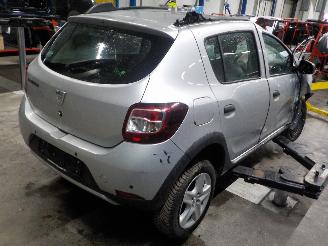 Dacia Sandero Sandero II Hatchback 0.9 TCE 12V (H4B-400(H4B-A4)) [66kW]  (10-2012/..=
=2E) picture 3