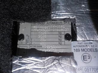 Fiat Panda Panda (169) Hatchback 1.4 16V (169.A.3000) [74kW]  (10-2006/12-2009) picture 6