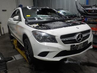 Mercedes Cla-klasse CLA (117.3) Sedan 1.6 CLA-180 16V (M270.910) [90kW]  (01-2013/03-2019)= picture 2