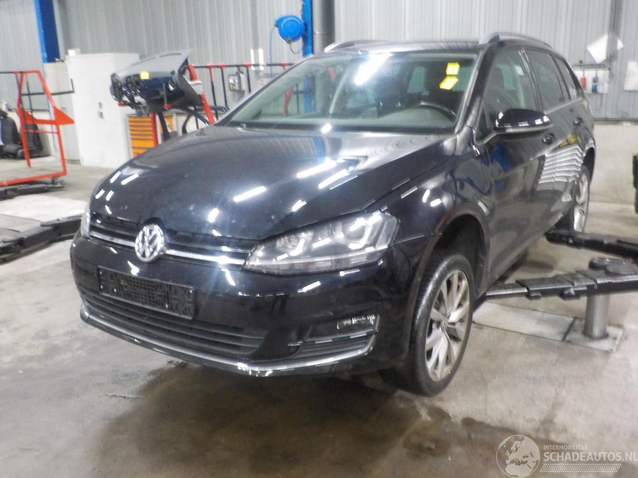 Volkswagen Golf Golf VII Variant (AUVV) Combi 1.6 TDI 16V (CLHA) [77kW]  (05-2013/12-2=
020)