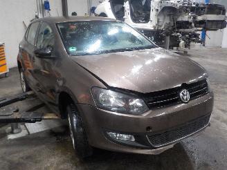 Volkswagen Polo Polo V (6R) Hatchback 1.6 TDI 16V 90 (CAYB(Euro 5)) [66kW]  (06-2009/0=
5-2014) picture 2