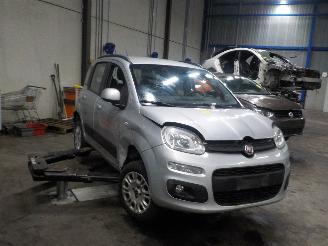 Fiat Panda Panda (312) Hatchback 1.2 69 (169.A.4000) [51kW]  (02-2012/...) picture 2