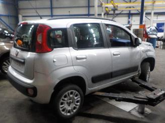Fiat Panda Panda (312) Hatchback 1.2 69 (169.A.4000) [51kW]  (02-2012/...) picture 3
