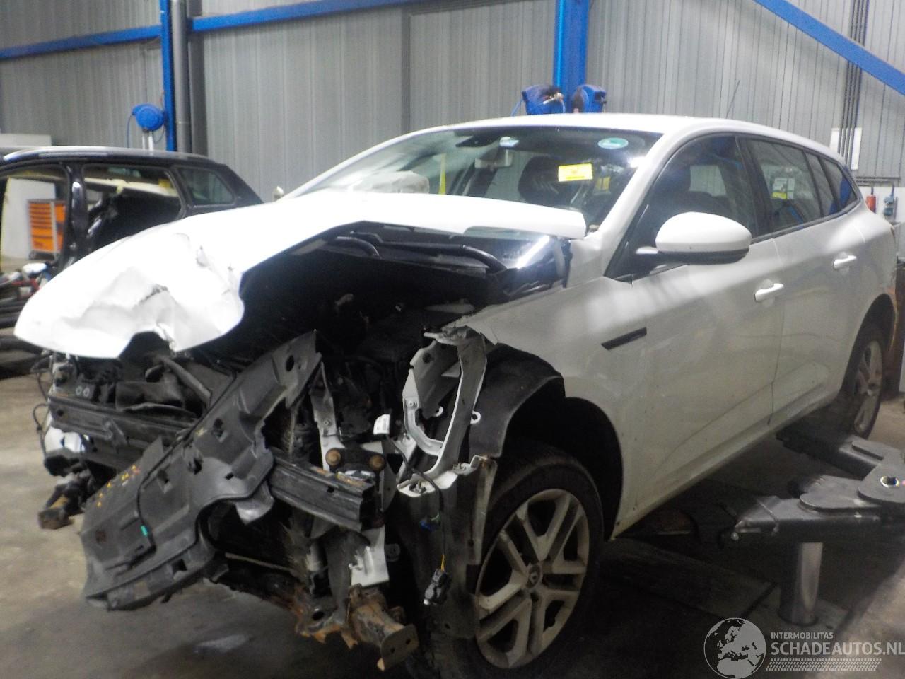 Renault Mégane Megane IV Estate (RFBK) Combi 5-drs 1.2 Energy TCE 130 (H5F-408(H5F-F4=
)) [97kW]  (04-2016/...)