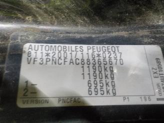 Peugeot 107 107 Hatchback 1.0 12V (384F(1KR)) [50kW]  (06-2005/05-2014) picture 6