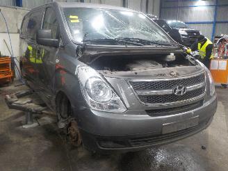 Hyundai H-300 H-300 Van 2.5 CRDi (D4CB) [100kW]  (08-2009/...) picture 2