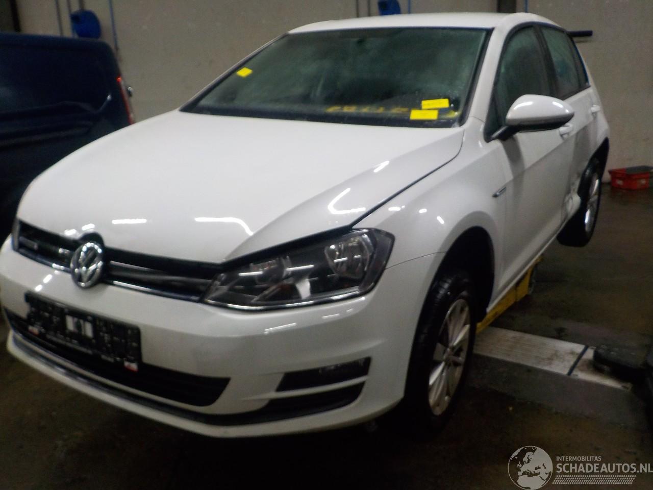 Volkswagen Golf Golf VII (AUA) Hatchback 1.0 TSI 12V BlueMotion (CHZD) [85kW]  (05-201=
5/08-2020)