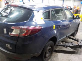 Renault Mégane Megane III Grandtour (KZ) Combi 5-drs 1.6 16V (K4M-848(K4M-P8)) [74kW]=
  (05-2009/02-2016) picture 3