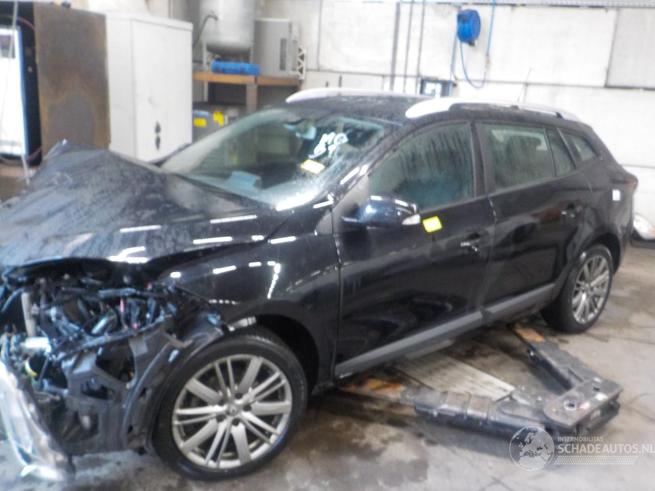 Renault Mégane Megane III Grandtour (KZ) Combi 5-drs 2.0 16V CVT (M4R-F713) [103kW]  =
(05-2009/02-2016)