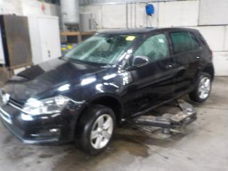 rozbiórka samochody osobowe Volkswagen Golf Golf VII (AUA) Hatchback 1.6 TDI 16V (CLHA) [77kW]  (08-2012/03-2020) 2013