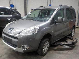 demontáž osobní automobily Peugeot Partner Partner Tepee (7A/B/C/D/E/F/G/J/P/S) MPV 1.6 VTI 16V (EP6CDTR(5FK)) [7=
2kW]  (08-2010/12-2018) 2011/0