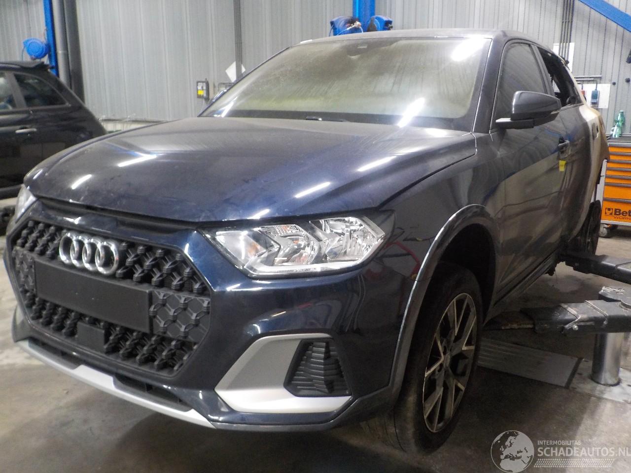 Audi A1 A1 City Carver (GBH) Hatchback 5-drs 1.0 30 TFSI 12V (DKJA) [85kW]  (0=
7-2019/07-2022)