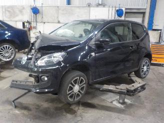 Salvage car Volkswagen Up! Up! (121) Hatchback 1.0 12V 75 (CWRA) [55kW]  (08-2011/11-2019) 2012