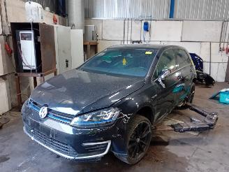 Salvage car Volkswagen Golf Golf VII (AUA) Hatchback 1.4 GTE 16V (CUKB) [150kW]  (05-2014/08-2020)= 2015/12